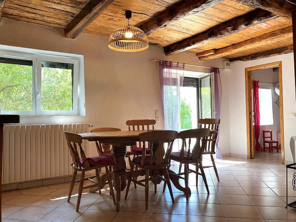 Location Gite Entre Cahors Et St Cirq Lapopie Arcambal المظهر الخارجي الصورة